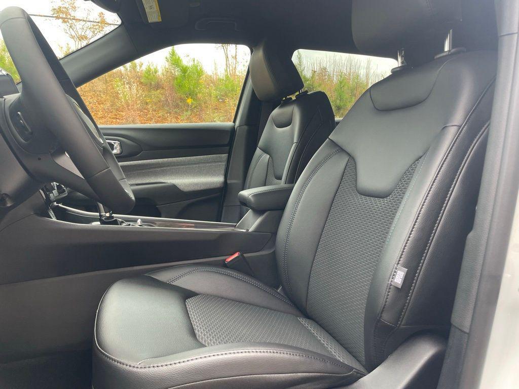 new 2026 Jeep Compass car, priced at $25,241