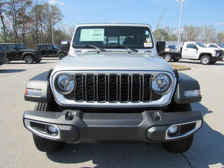 new 2024 Jeep Gladiator car, priced at $38,706