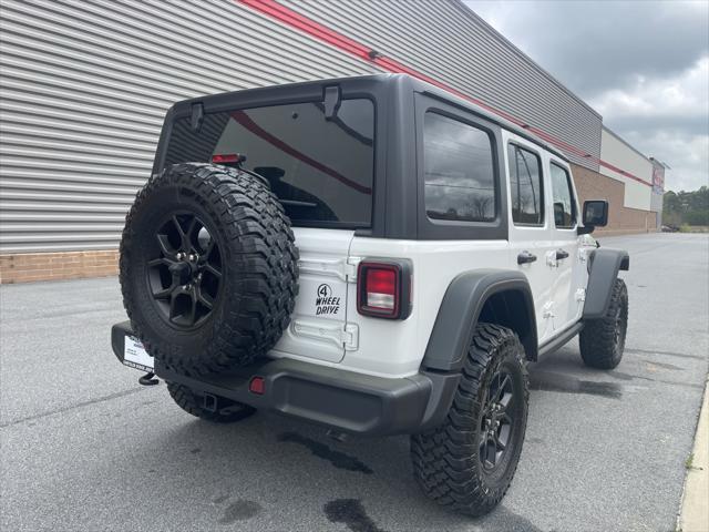 new 2025 Jeep Wrangler car, priced at $48,286