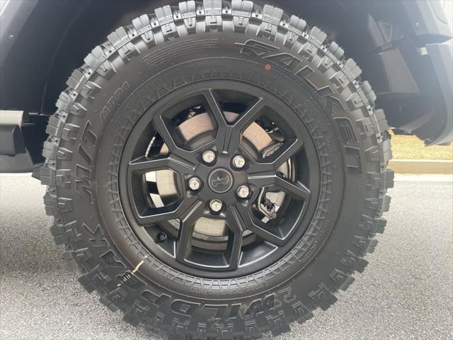 new 2025 Jeep Wrangler car, priced at $48,286