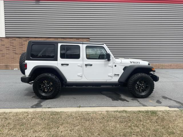 new 2025 Jeep Wrangler car, priced at $48,286