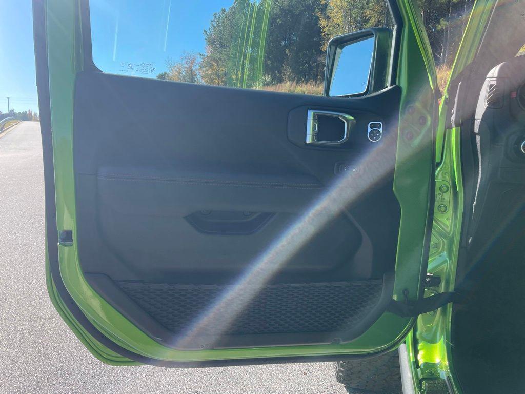 new 2026 Jeep Wrangler car, priced at $61,052