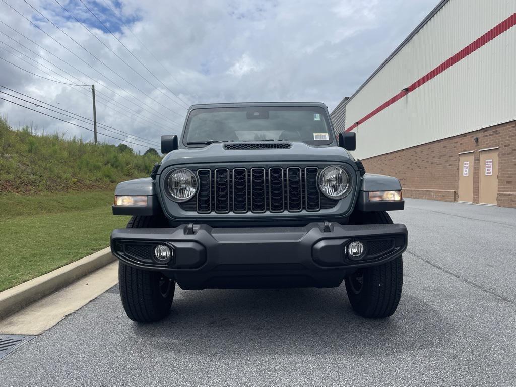 new 2025 Jeep Gladiator car, priced at $42,605