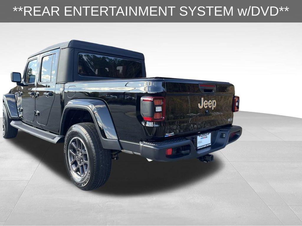 used 2022 Jeep Gladiator car, priced at $34,647
