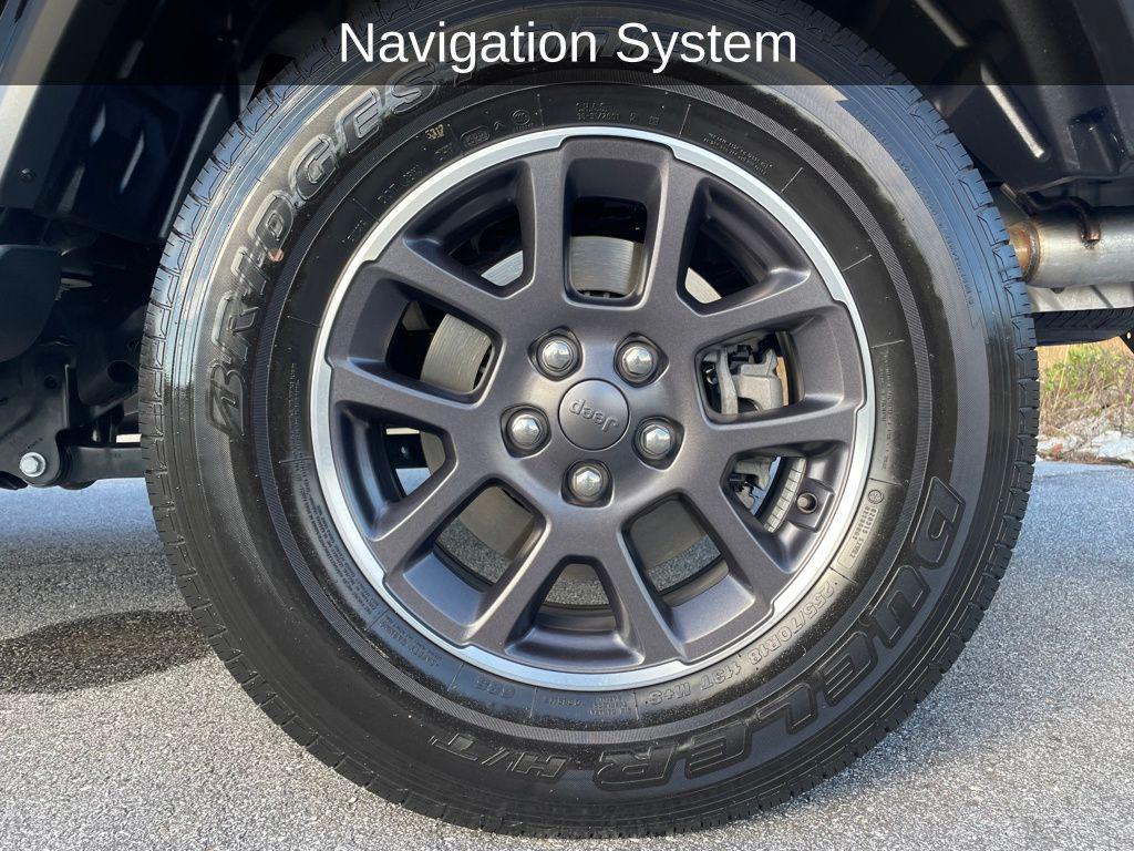 used 2022 Jeep Gladiator car, priced at $34,647