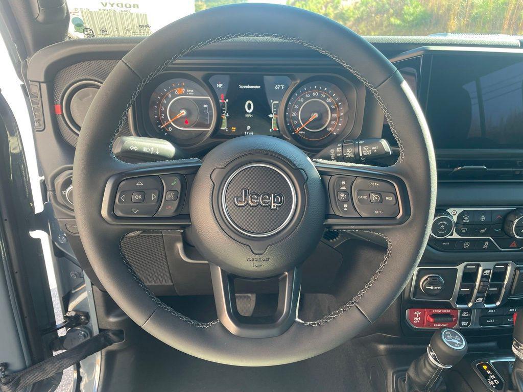 new 2026 Jeep Wrangler car, priced at $61,750