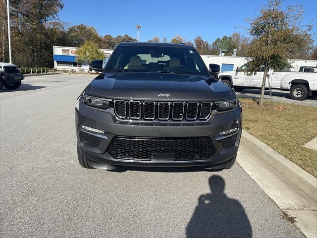 new 2025 Jeep Grand Cherokee car, priced at $50,896