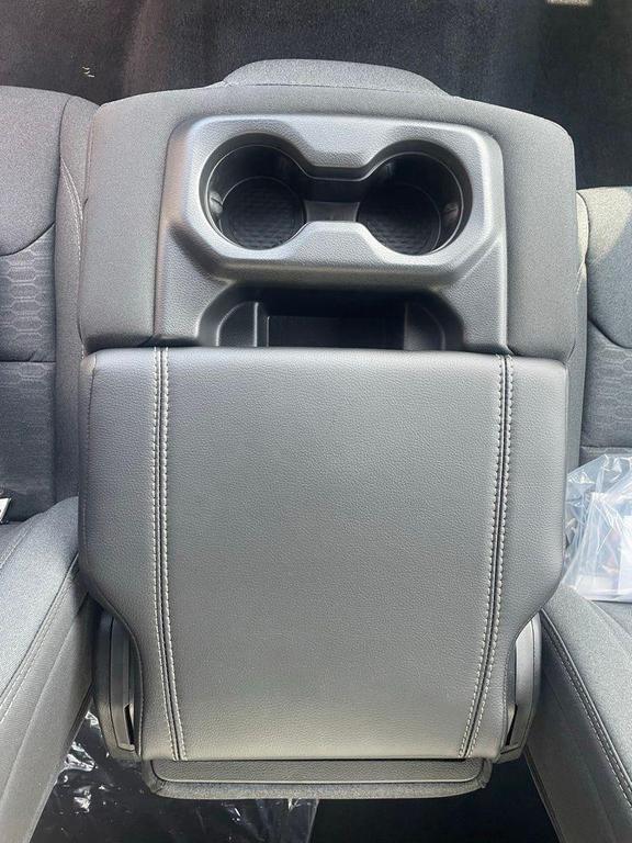 new 2025 Ram 1500 car, priced at $39,062