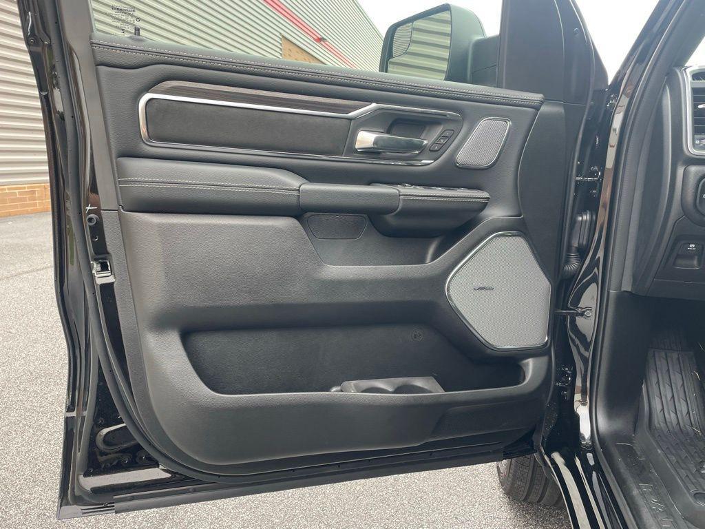 new 2026 Ram 1500 car, priced at $60,982