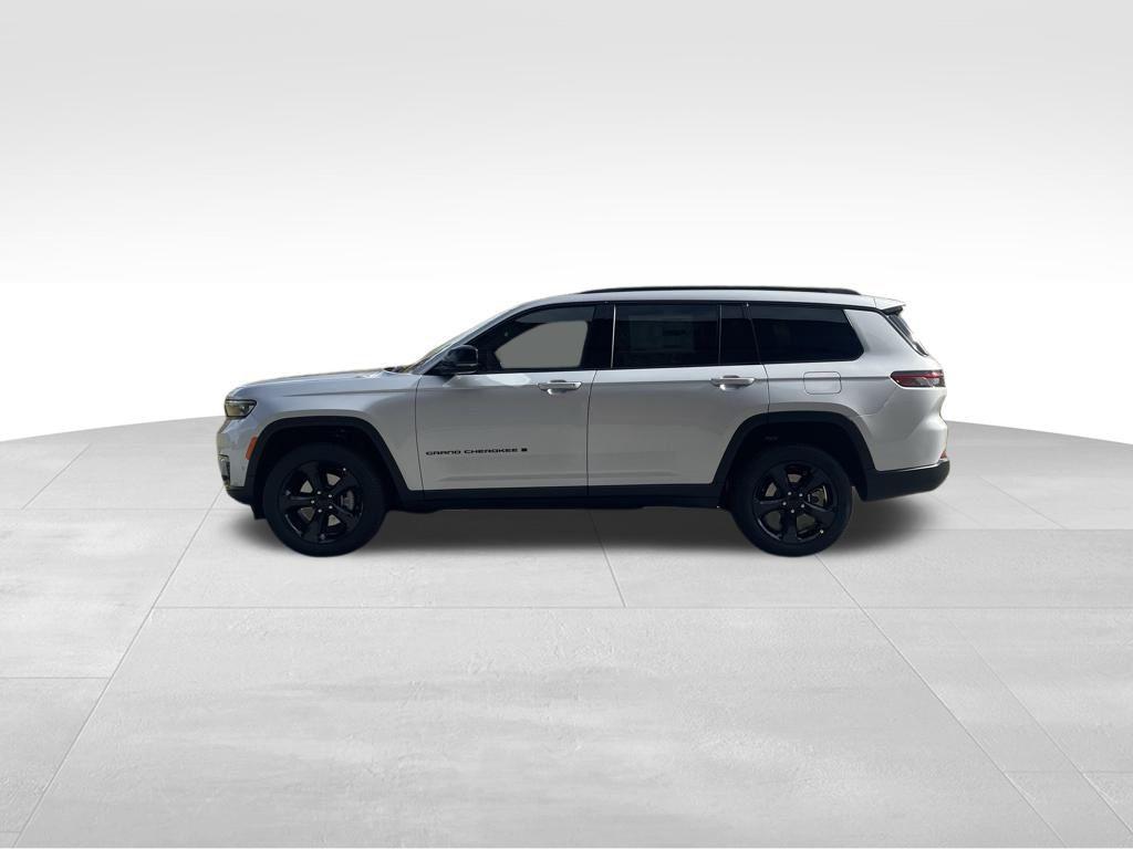 new 2025 Jeep Grand Cherokee L car, priced at $48,802