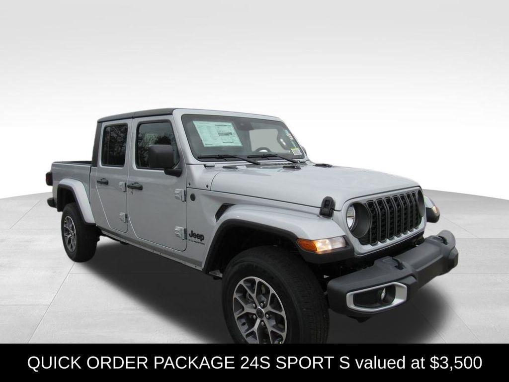 new 2024 Jeep Gladiator car, priced at $50,728
