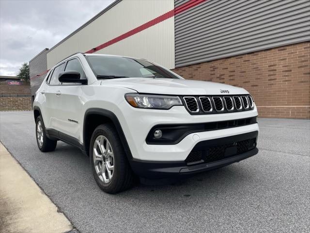 new 2025 Jeep Compass car, priced at $25,999