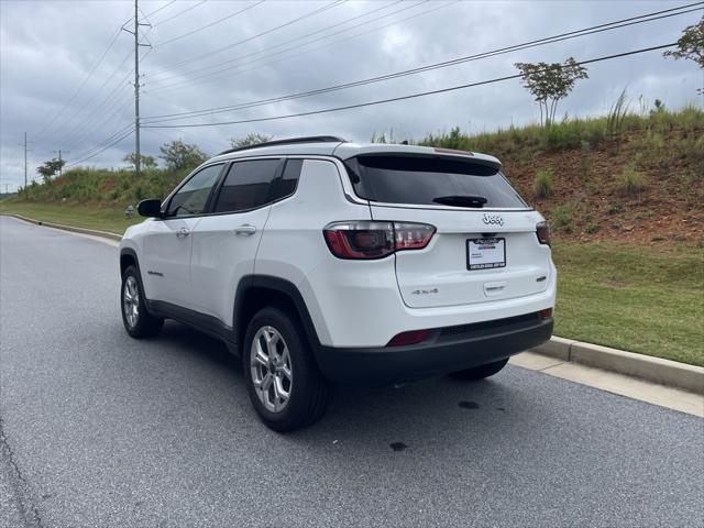 new 2025 Jeep Compass car, priced at $25,999