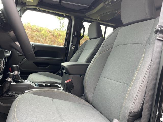 new 2025 Jeep Wrangler car, priced at $41,235