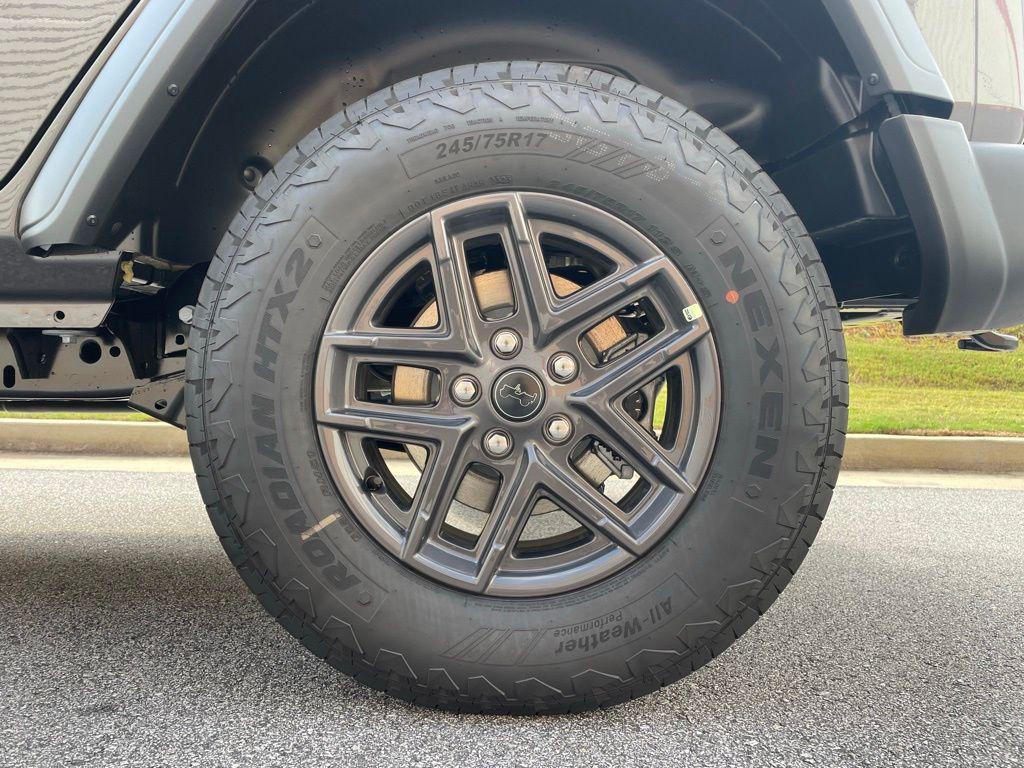 new 2026 Jeep Wrangler car, priced at $53,015