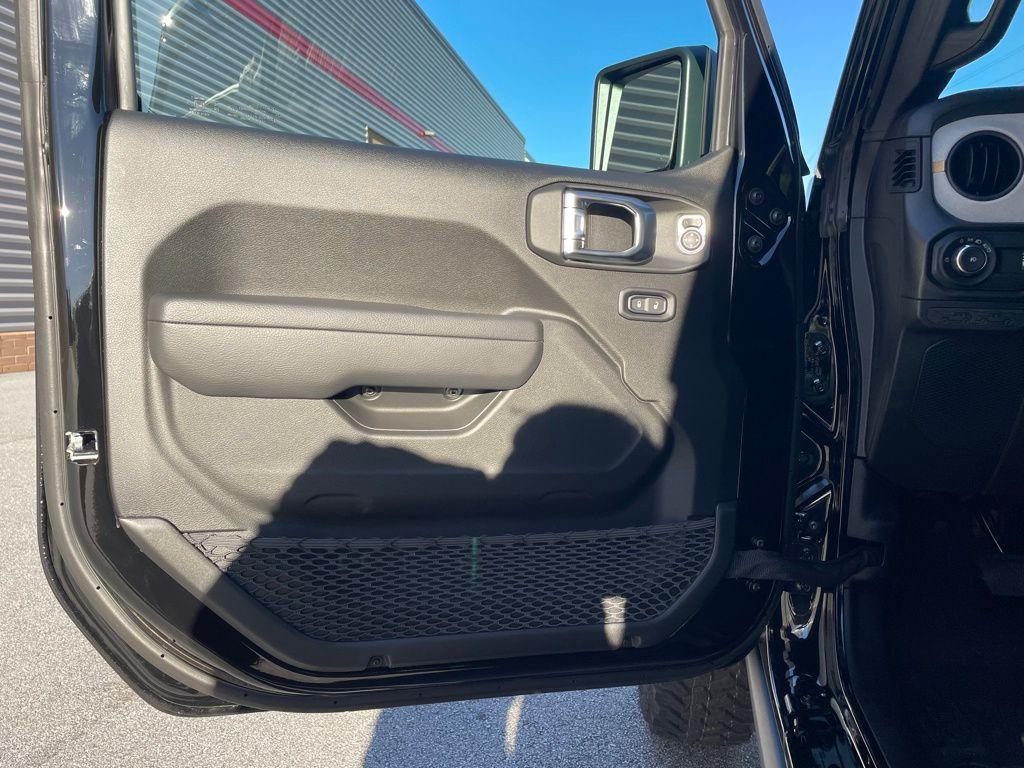 new 2026 Jeep Wrangler car, priced at $50,764