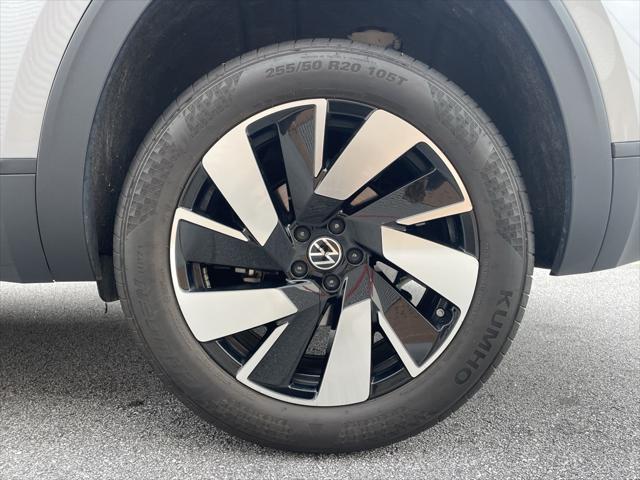 used 2024 Volkswagen Atlas Cross Sport car, priced at $33,907