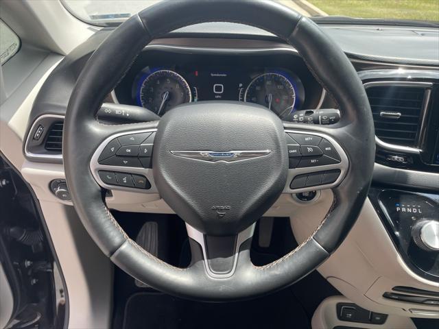 used 2018 Chrysler Pacifica car