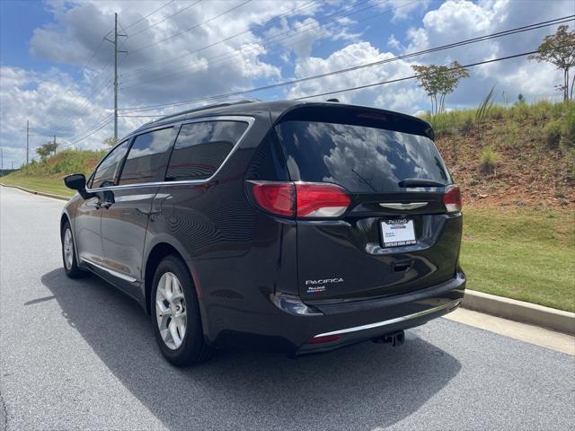 used 2018 Chrysler Pacifica car