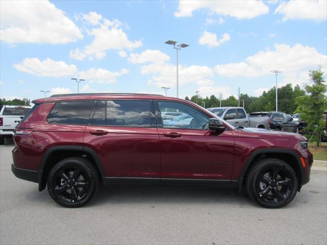 new 2024 Jeep Grand Cherokee L car, priced at $45,329