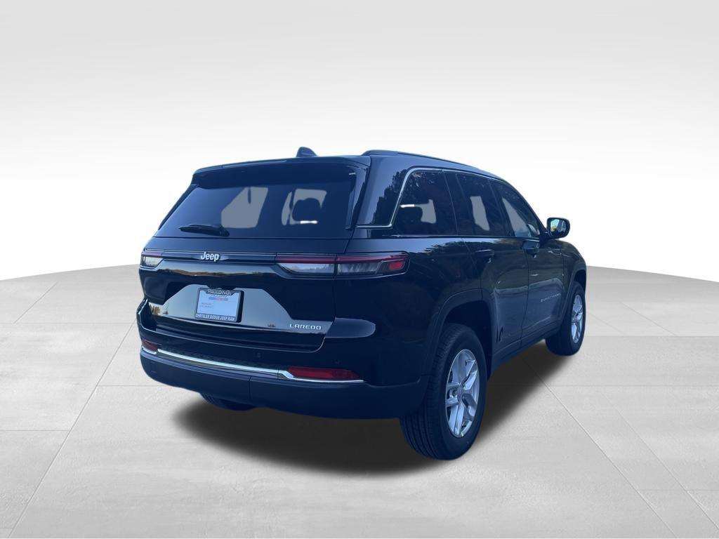 new 2025 Jeep Grand Cherokee car, priced at $33,774
