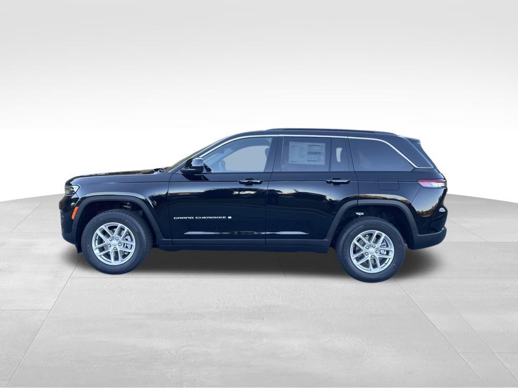 new 2025 Jeep Grand Cherokee car, priced at $33,774