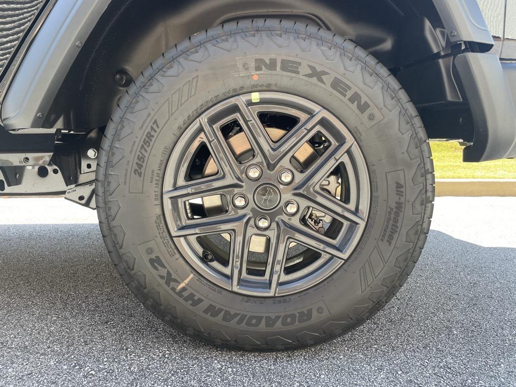 new 2025 Jeep Wrangler car, priced at $42,148