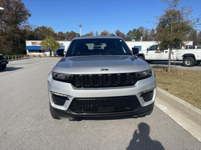 new 2025 Jeep Grand Cherokee car, priced at $51,882