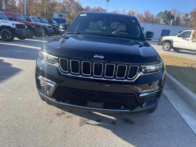 new 2025 Jeep Grand Cherokee car, priced at $50,896