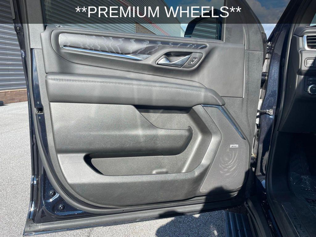 used 2022 GMC Yukon car, priced at $60,500