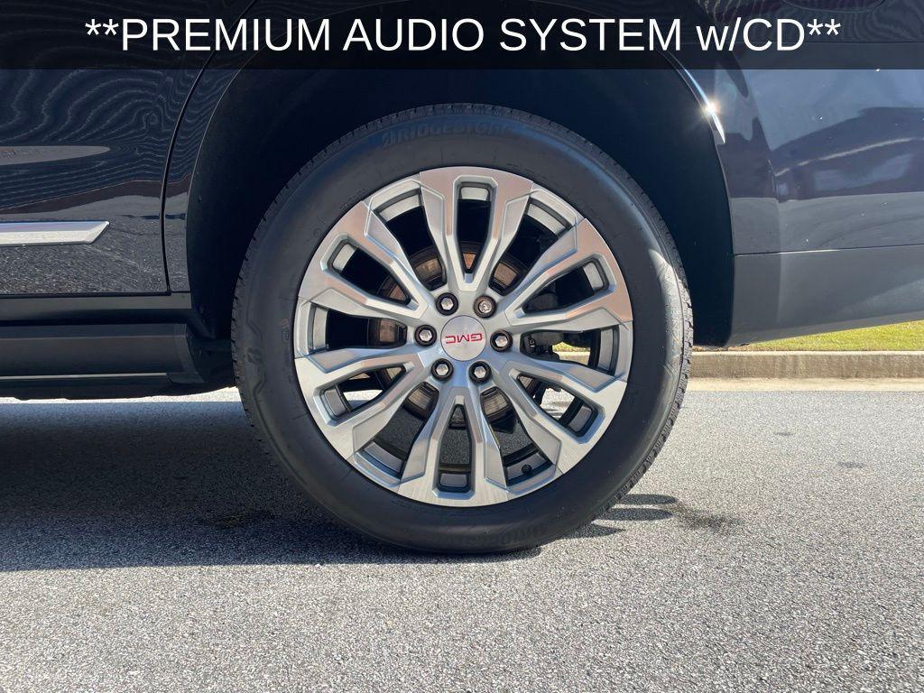 used 2022 GMC Yukon car, priced at $60,500