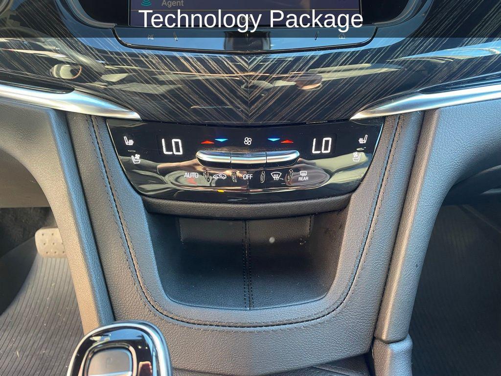 used 2024 Cadillac XT6 car, priced at $44,432