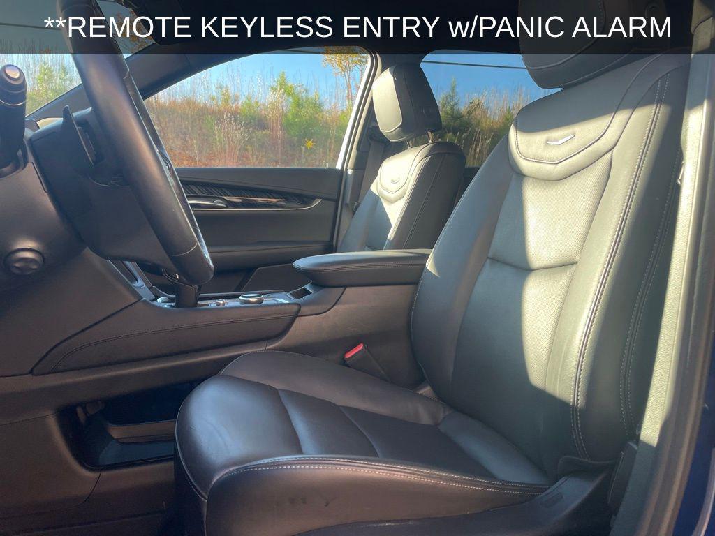 used 2024 Cadillac XT6 car, priced at $44,432