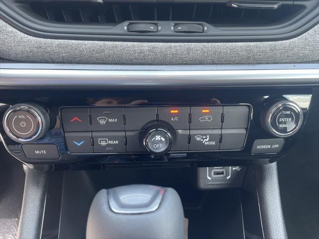new 2025 Jeep Compass car, priced at $25,999