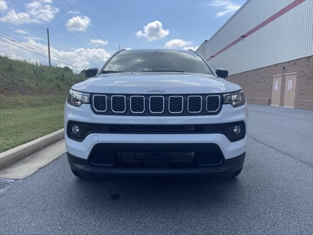 new 2025 Jeep Compass car, priced at $25,999