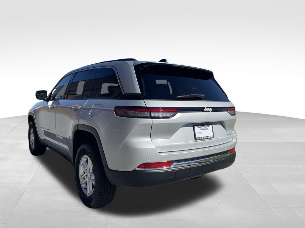 new 2025 Jeep Grand Cherokee car, priced at $34,183