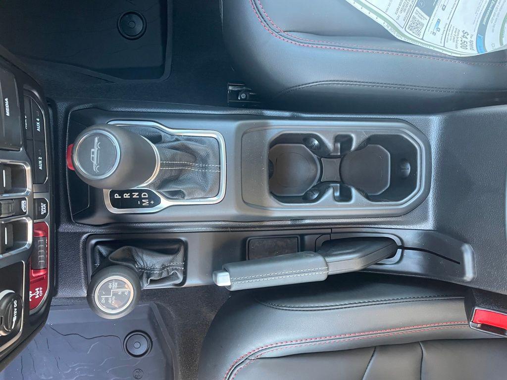 new 2026 Jeep Gladiator car, priced at $58,924