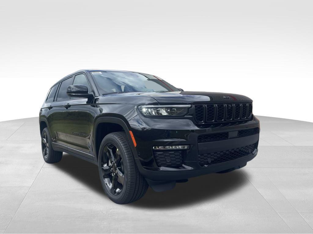 new 2025 Jeep Grand Cherokee L car, priced at $47,302