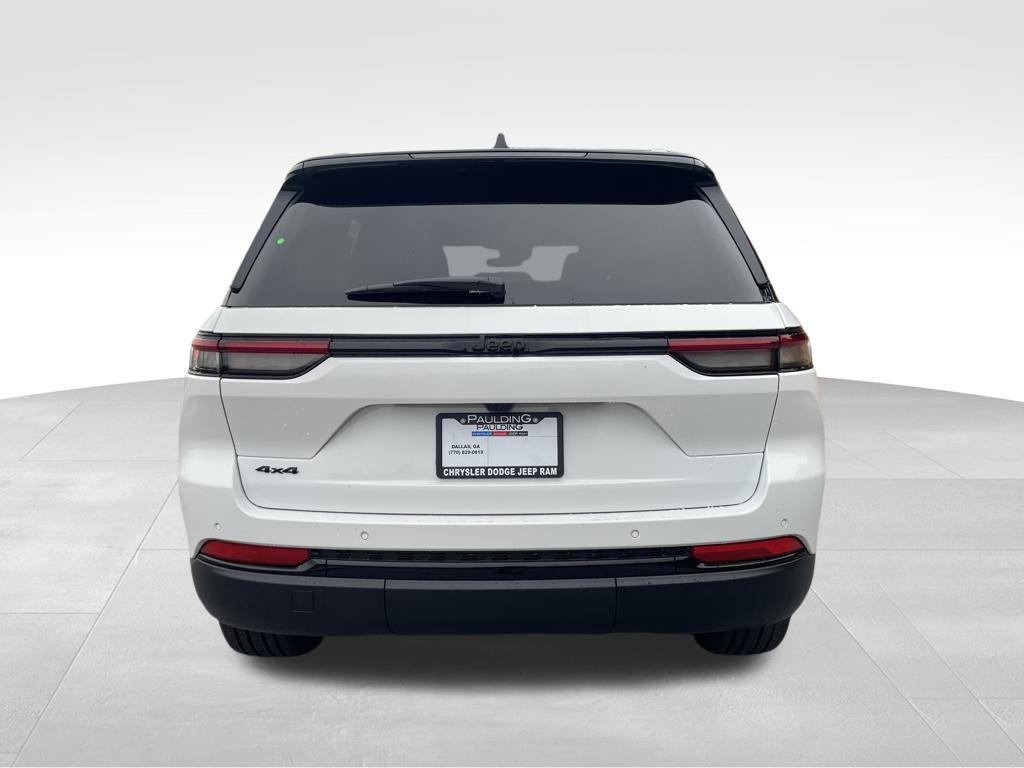 new 2025 Jeep Grand Cherokee car, priced at $44,508