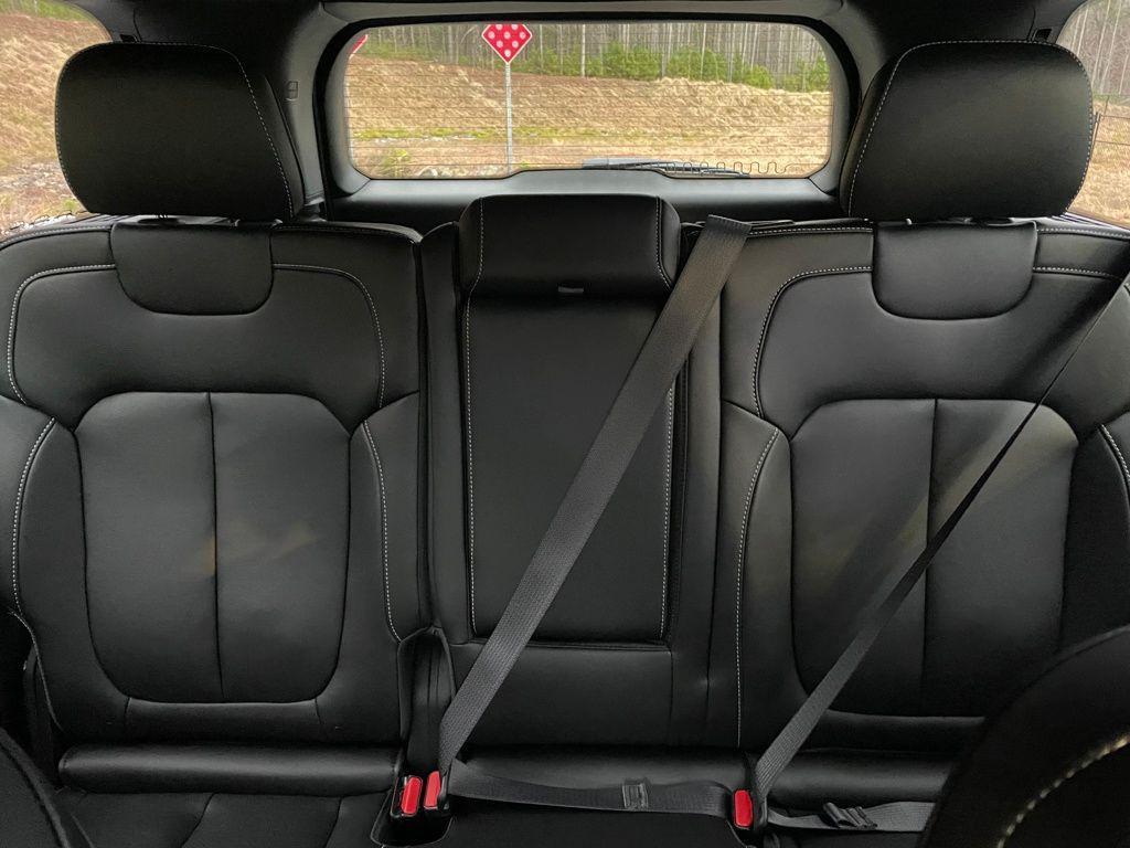 new 2025 Jeep Grand Cherokee car, priced at $44,508