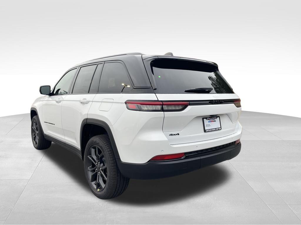 new 2025 Jeep Grand Cherokee car, priced at $44,508