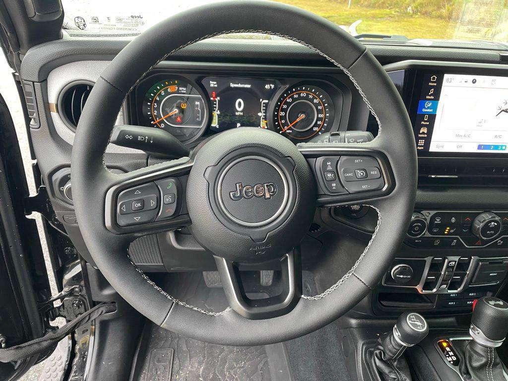 new 2025 Jeep Wrangler car, priced at $50,970