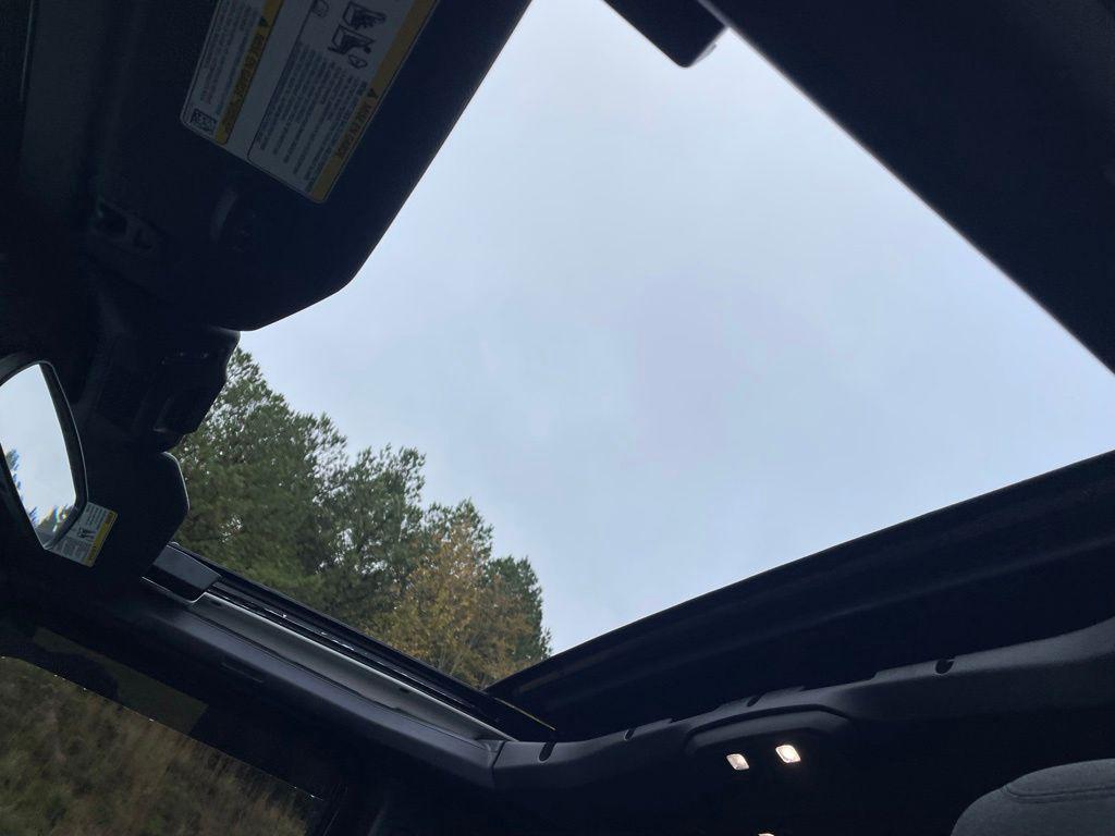 new 2025 Jeep Wrangler car, priced at $50,970