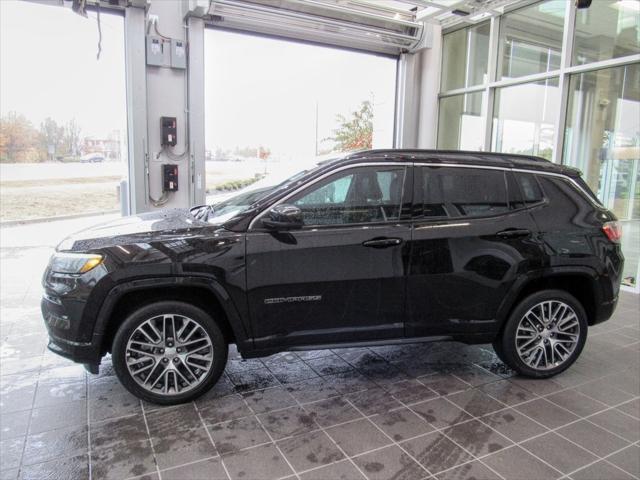 new 2023 Jeep Compass car, priced at $38,925