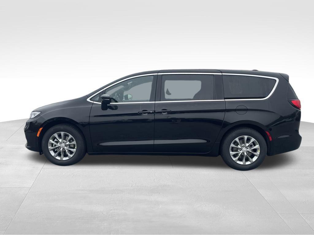new 2026 Chrysler Pacifica car, priced at $46,797