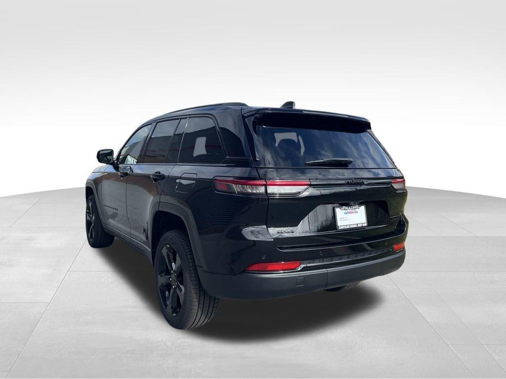 new 2025 Jeep Grand Cherokee car, priced at $45,157