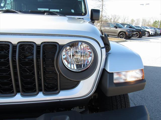 new 2024 Jeep Gladiator car, priced at $47,070