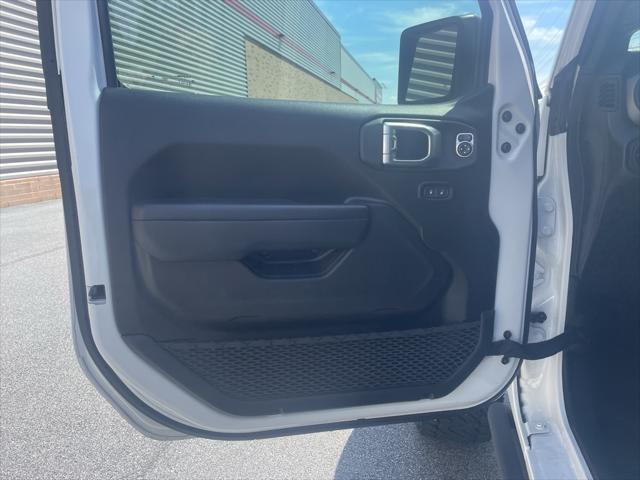 used 2023 Jeep Gladiator car