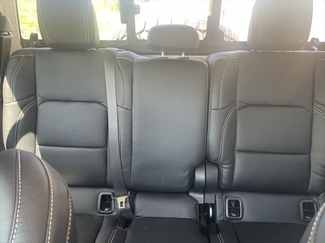 used 2023 Jeep Gladiator car