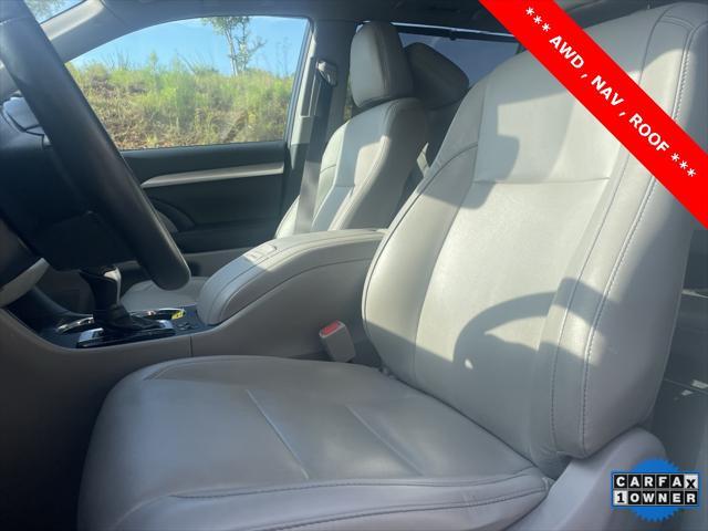 used 2019 Toyota Highlander car, priced at $26,000